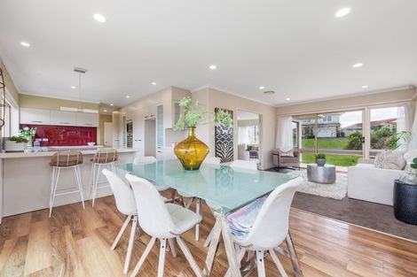 Photo of property in 3 Serrita Avenue, Sunnyhills, Auckland, 2010