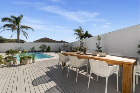 Photo of property in 19 Popata Close, Papamoa Beach, Papamoa, 3118