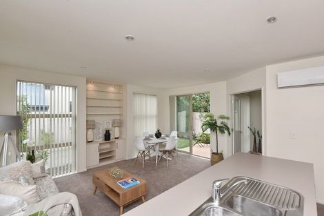 Photo of property in 3/38 Sawyers Arms Road, Northcote, Christchurch, 8052