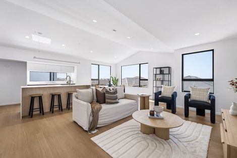 Photo of property in 25 Carronade Street, Papamoa Beach, Papamoa, 3118