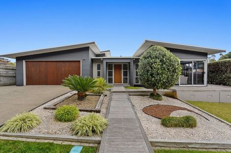 Photo of property in 27 The Fairway, Whakatane, 3120