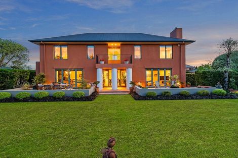 Photo of property in 16 Ridgewood Place, Shirley, Christchurch, 8061