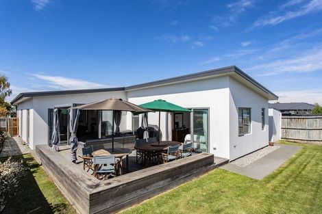 Photo of property in 118 Chinnerys Road, Woodend, 7610