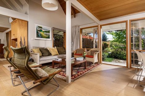 Photo of property in 9 Hunter Crescent, Wanaka, 9305