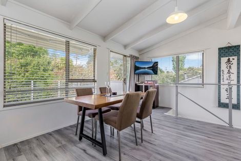 Photo of property in 11 Bays Road, Orere Point, Papakura, 2585