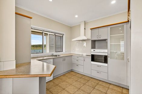 Photo of property in 30 Ulyatt Road, Meeanee, Napier, 4112