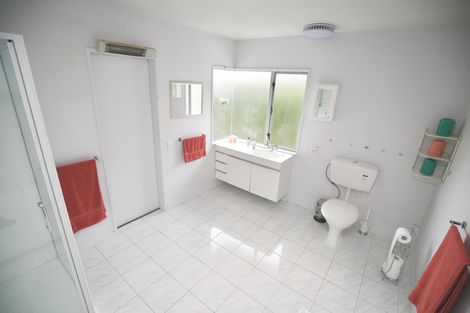 Photo of property in 63c Braid Road, St Andrews, Hamilton, 3200