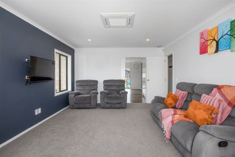 Photo of property in 174 John Burke Drive, Aotea, Porirua, 5024