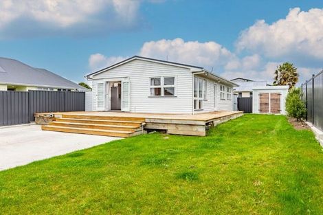 Photo of property in 32 Seddon Crescent, Marewa, Napier, 4110