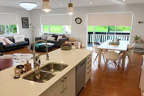 Photo of property in 19a Duncan Avenue, Te Atatu South, Auckland, 0610