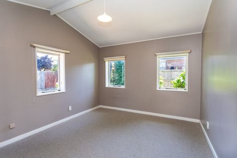 Photo of property in 101b Yaldhurst Road, Sockburn, Christchurch, 8042