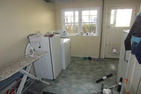 Photo of property in 3 Bede Grove, Tawa, Wellington, 5028