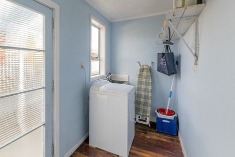 Photo of property in 160a Winchester Street, Levin, 5510