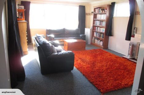 Photo of property in 5 Diamond Street, Carterton, 5713