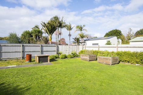 Photo of property in 8 Bulli Street, Riverdale, Gisborne, 4010