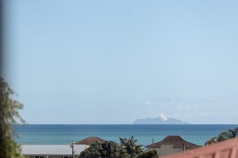 Photo of property in 18 Claydon Place, Ohope, 3121