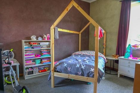 Photo of property in 5 Ryrie Street, Balclutha, 9230