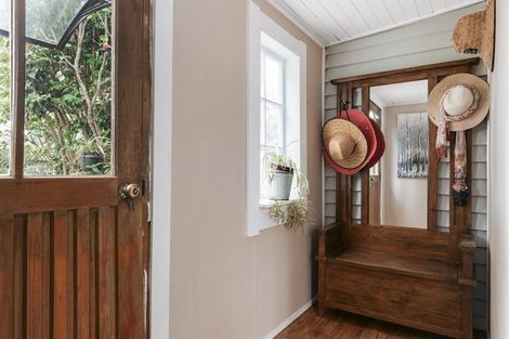 Photo of property in 19 Hydro Road, Edgecumbe, 3120