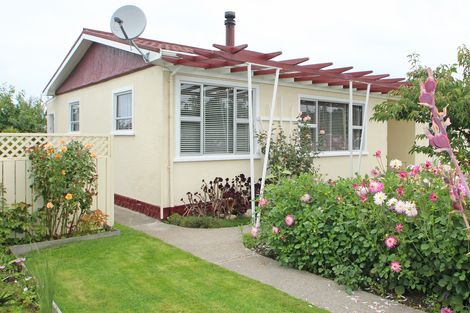 Photo of property in 5 Dalmeny Street, Oamaru North, Oamaru, 9400