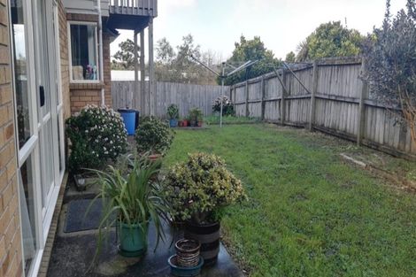 Photo of property in 8a Grassways Avenue, Pakuranga, Auckland, 2010