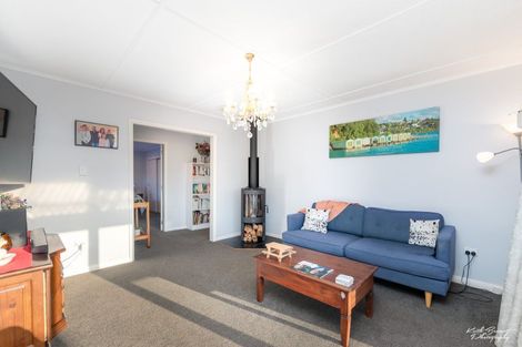 Photo of property in 9 Maymorn Road, Te Marua, Upper Hutt, 5018