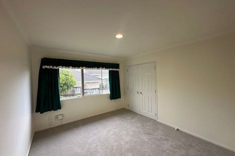 Photo of property in 26 Delmont Close, East Tamaki Heights, Auckland, 2016