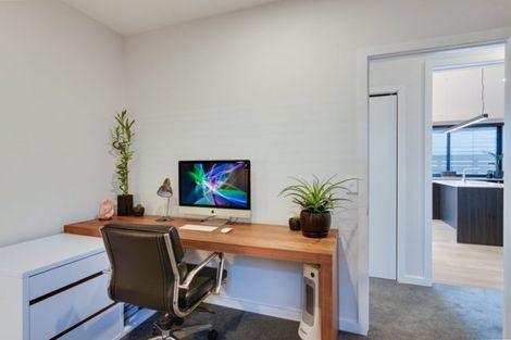 Photo of property in 10 Fife Court, Jacks Point, Queenstown, 9371