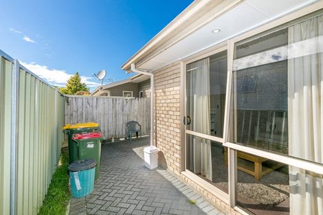 Photo of property in 15b Paterson Street, Frankton, Hamilton, 3204