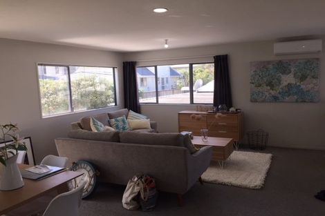 Photo of property in 135a Oceanview Road, Mount Maunganui, 3116
