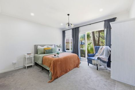 Photo of property in 2/135 Bucklands Beach Road, Bucklands Beach, Auckland, 2012
