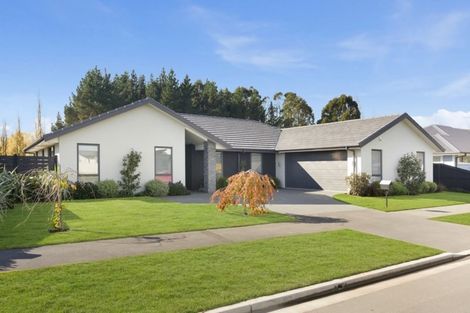 Photo of property in 9 Kohunga Crescent, Bottle Lake, Christchurch, 8083