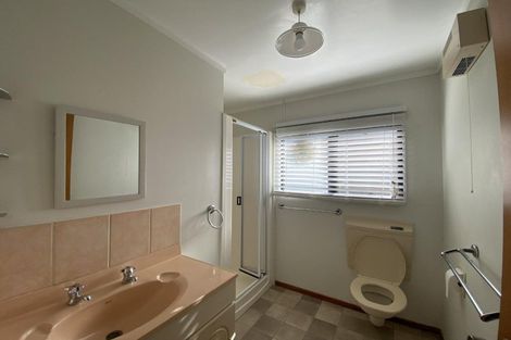 Photo of property in 54a Scott Road, Stanmore Bay, Whangaparaoa, 0932