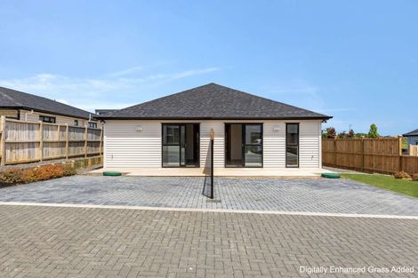 Photo of property in 4 Rorotu Avenue, Karaka, Papakura, 2113
