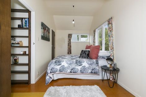 Photo of property in 1/6 Steen Place, Mangere Bridge, Auckland, 2022