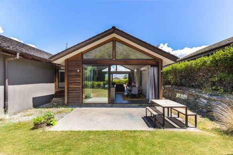 Photo of property in 4 Jackby Court, Jacks Point, Queenstown, 9371