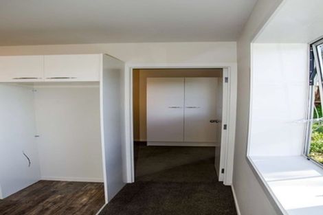 Photo of property in 1/39 Bayview Road, Bayview, Auckland, 0629