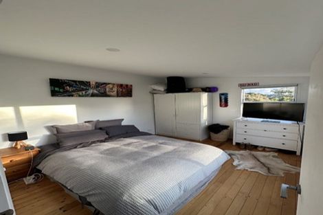 Photo of property in 4 Poplar Road, Stanmore Bay, Whangaparaoa, 0932