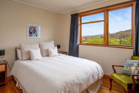 Photo of property in 10 Hazlett Street, Clyde, 9330