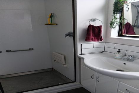 Photo of property in 16 Hunter Street, Westport, 7825