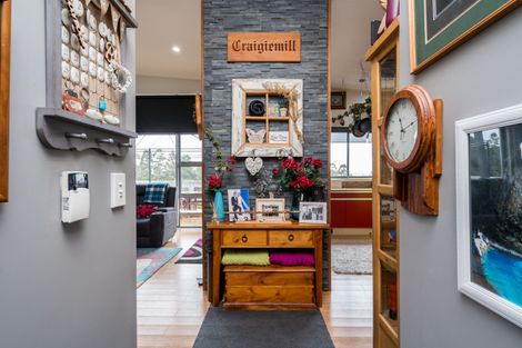 Photo of property in 11 Takahe Place, Mangawhai, 0505