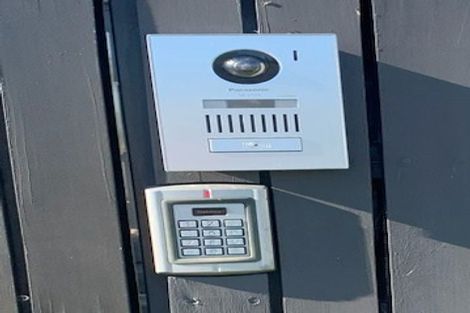 Photo of property in 1/2 Omana Road, Milford, Auckland, 0620