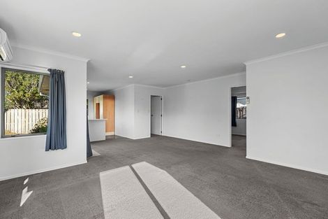 Photo of property in 22 Longstead Avenue, Papamoa Beach, Papamoa, 3118