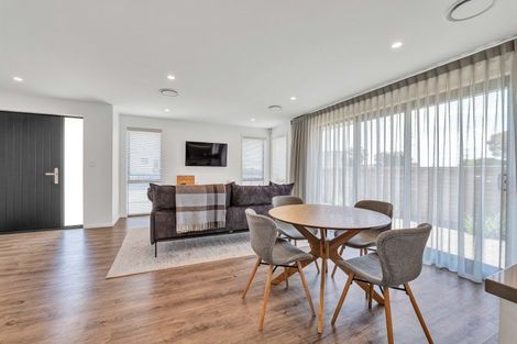 Photo of property in 39a South Road, Blagdon, 4310