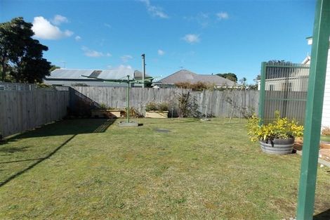 Photo of property in 46 Caius Avenue, Gonville, Whanganui, 4501