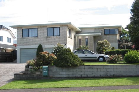 Photo of property in 48 Corinna Street, Welcome Bay, Tauranga, 3112