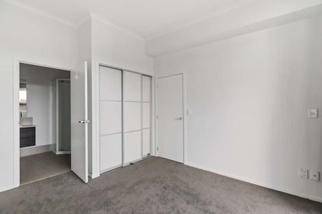 Photo of property in 23/11 Carlos Drive, Flat Bush, Auckland, 2016