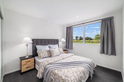 Photo of property in 2 Larissa Road, Halswell, Christchurch, 8025