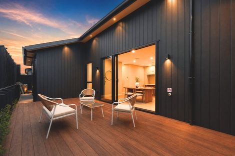 Photo of property in 17 Tamaota Terrace, Wainui, 0992