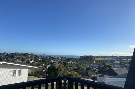 Photo of property in 29 Rishworth Avenue, Stanmore Bay, Whangaparaoa, 0932