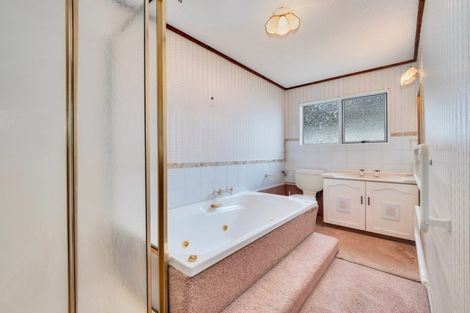 Photo of property in 8 Bellfield Place, Bethlehem, Tauranga, 3110